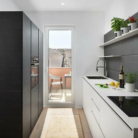 Apartment Fianona - Center *